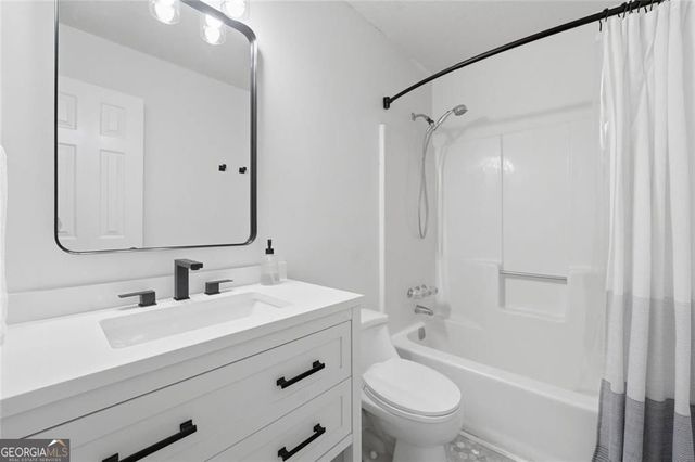 1098 Creatwood Place SE, Smyrna, GA 30080