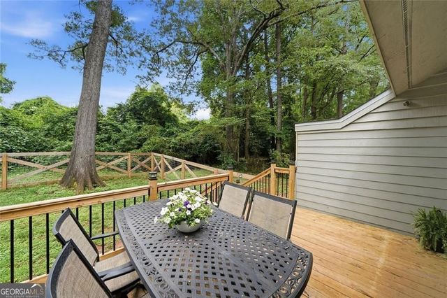 1098 Creatwood Place SE, Smyrna, GA 30080