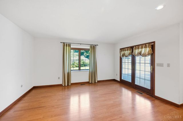 249 Wilkes Court, Beavercreek, OH 45434