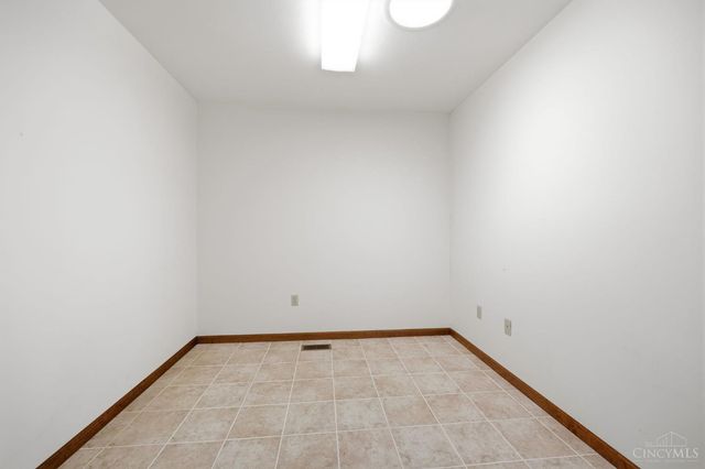 249 Wilkes Court, Beavercreek, OH 45434