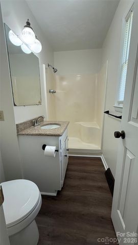 3858 Dover Street, Claremont, NC 28610