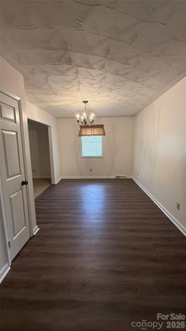 3858 Dover Street, Claremont, NC 28610