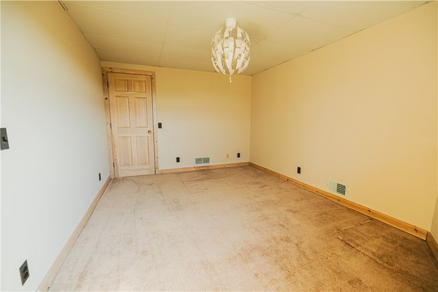 6520 North Avon Road, Avon, NY 14472