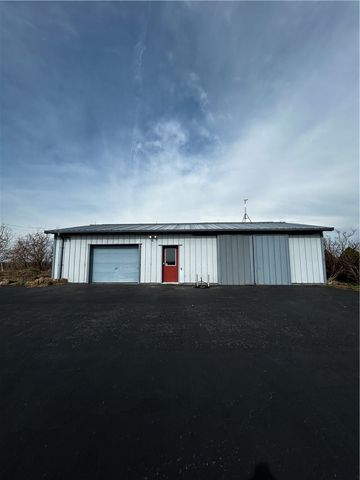 6520 North Avon Road, Avon, NY 14472