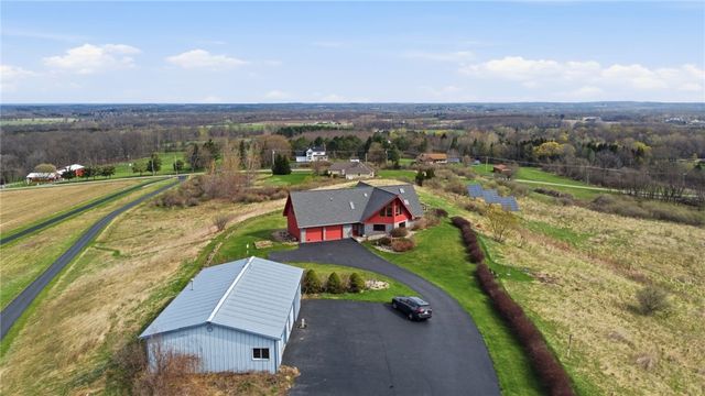 6520 North Avon Road, Avon, NY 14472