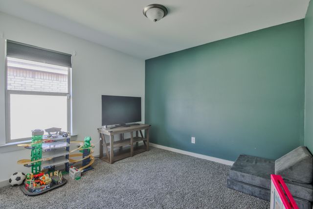 7406 9th Street, Lubbock, TX 79416