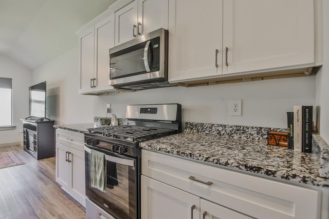 7406 9th Street, Lubbock, TX 79416