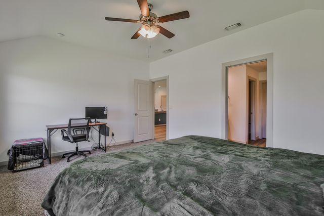 7406 9th Street, Lubbock, TX 79416