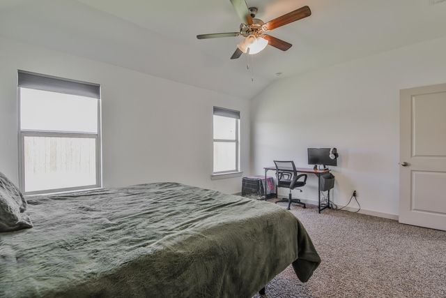 7406 9th Street, Lubbock, TX 79416