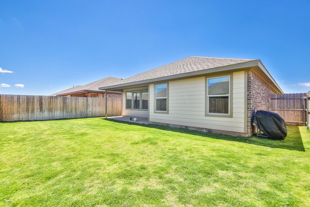 7406 9th Street, Lubbock, TX 79416