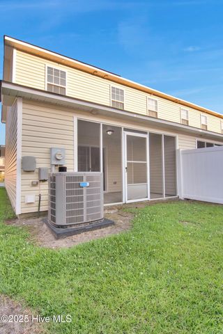 3011 Banister Loop, Jacksonville, NC 28546
