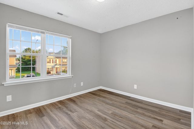 3011 Banister Loop, Jacksonville, NC 28546