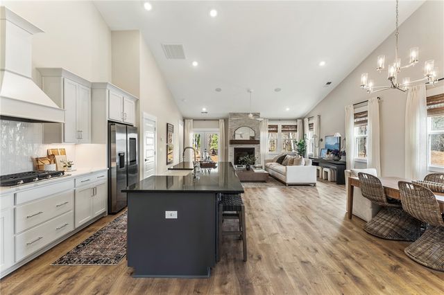 240 Holiday East Avenue, Clemson, SC 29631