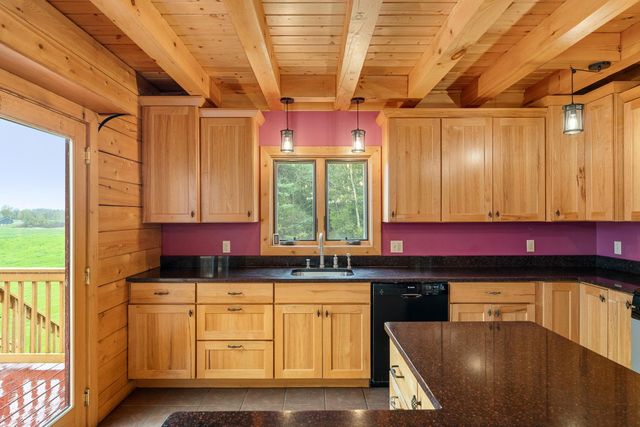 176 Woodward Road, Fairfax, VT 05454