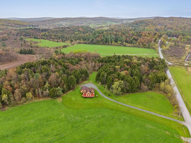 176 Woodward Road, Fairfax, VT 05454