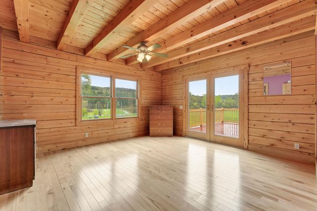 176 Woodward Road, Fairfax, VT 05454