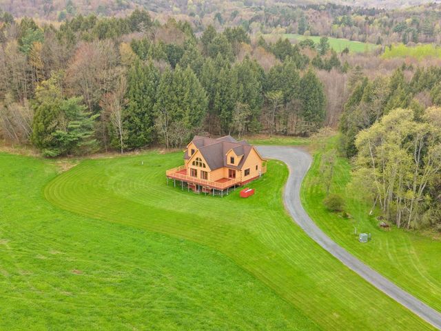 176 Woodward Road, Fairfax, VT 05454