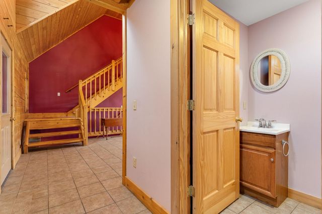 176 Woodward Road, Fairfax, VT 05454