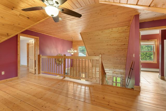 176 Woodward Road, Fairfax, VT 05454