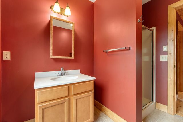 176 Woodward Road, Fairfax, VT 05454