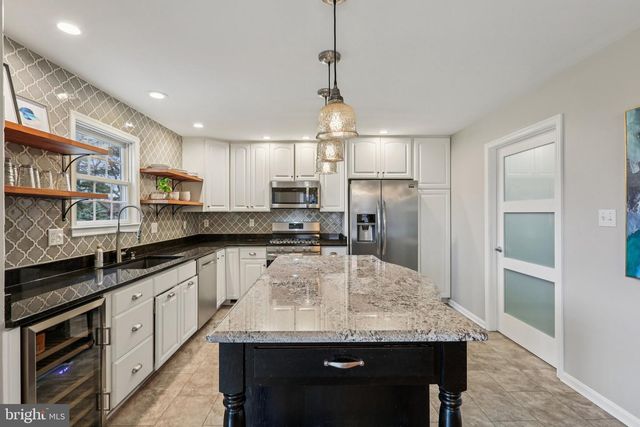 100 WILLIS ST, Westminster, MD 21157