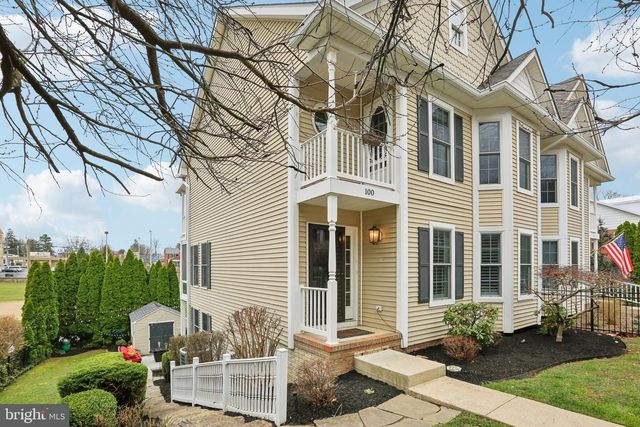 100 WILLIS ST, Westminster, MD 21157