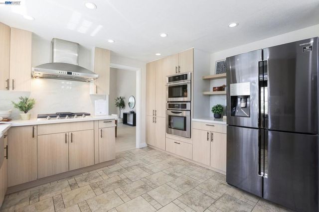 640 Calle Del Prado, Milpitas, CA 95035