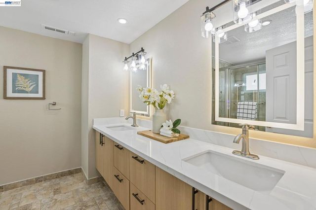 640 Calle Del Prado, Milpitas, CA 95035