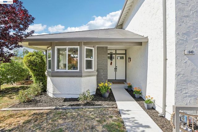 640 Calle Del Prado, Milpitas, CA 95035