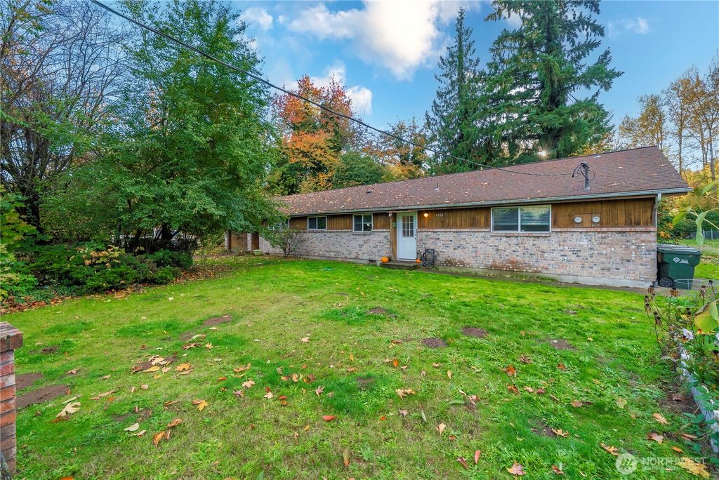 14720 115th Street Ct E, Puyallup, WA 98374