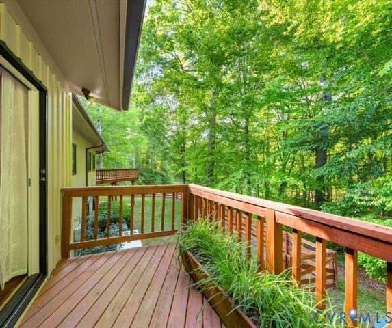 3640 Michaux Mill Dr, Powhatan, VA 23139