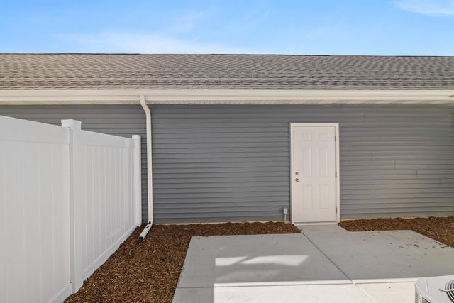11813 Kentucky Street, Crown Point, IN 46307