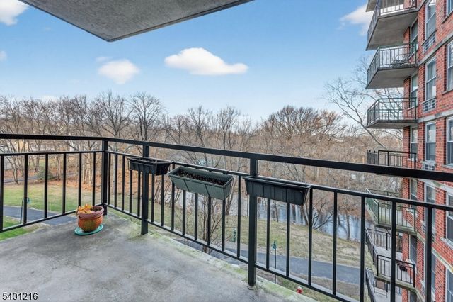 300 Main St 509, Little Falls Twp., NJ 07424