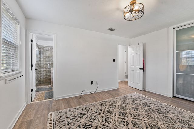 111 Livingston Avenue, Prattville, AL 36066