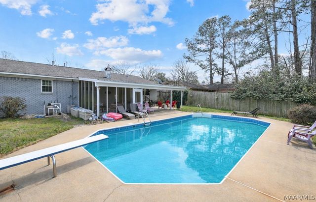 111 Livingston Avenue, Prattville, AL 36066