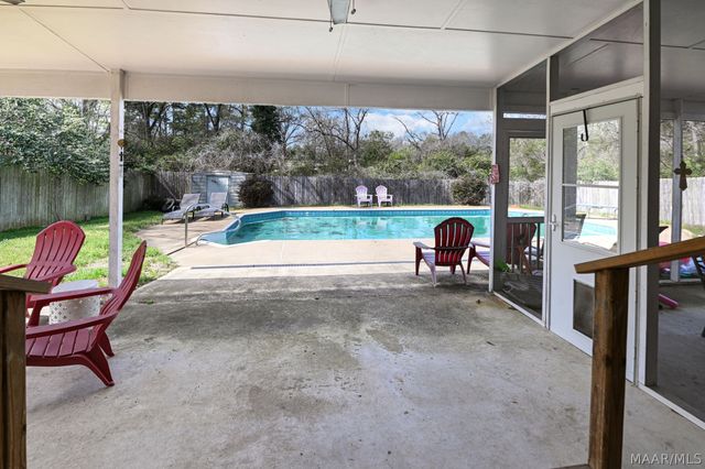 111 Livingston Avenue, Prattville, AL 36066