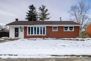 36686 Thinbark Street, Wayne, MI 48184