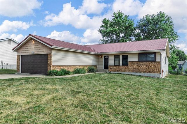 1133 Nina Drive, Warrenton, MO 63383