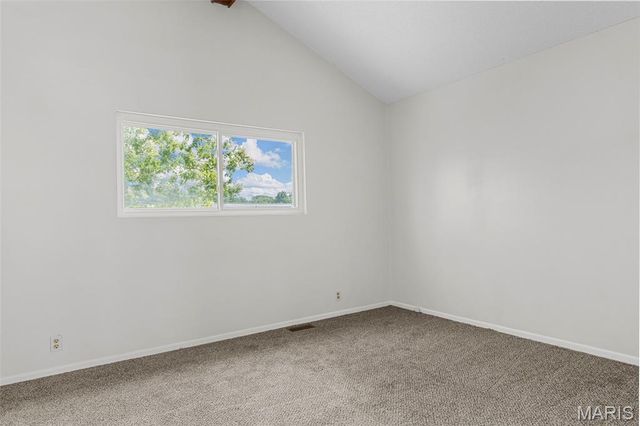 1133 Nina Drive, Warrenton, MO 63383