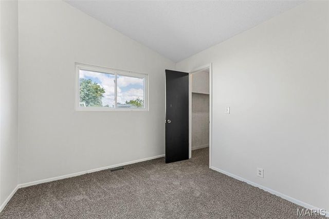 1133 Nina Drive, Warrenton, MO 63383