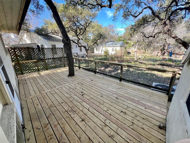 302 Park LN, Austin, TX 78704