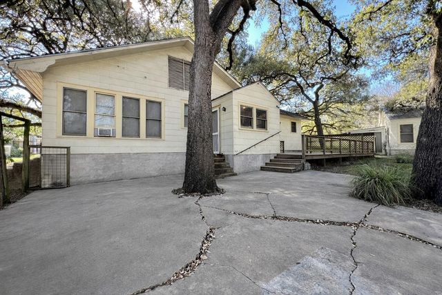 302 Park LN, Austin, TX 78704