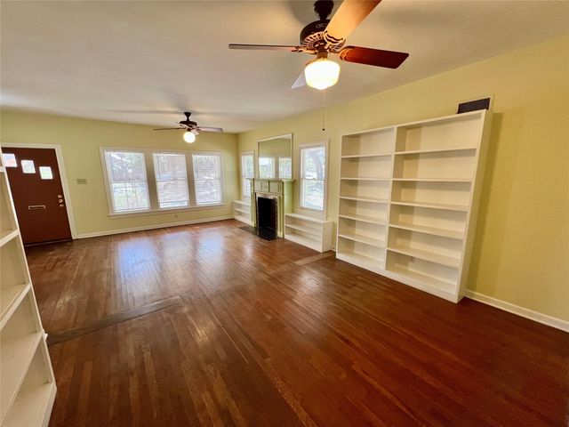 302 Park LN, Austin, TX 78704