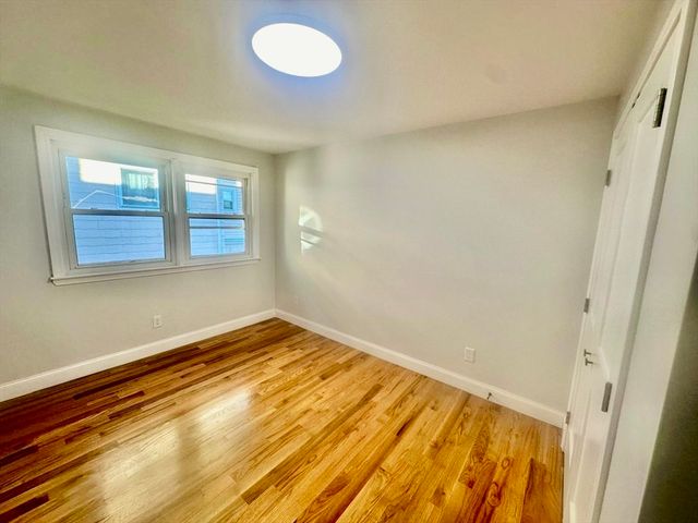 262 East Eagle 2, Boston, MA 02128