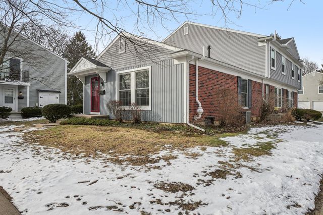 2780 Glenbridge Court, Ann Arbor, MI 48104