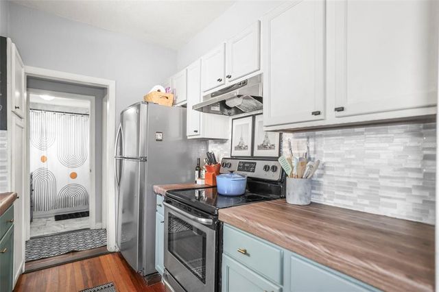 2235 BURLINGTON AVENUE N, St Petersburg, FL 33713