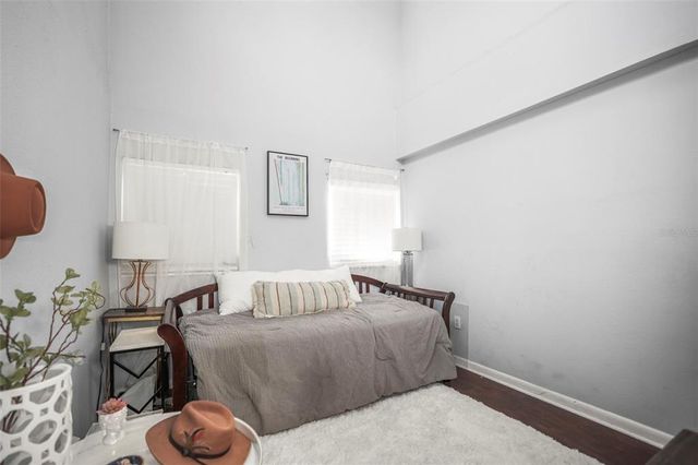 2235 BURLINGTON AVENUE N, St Petersburg, FL 33713