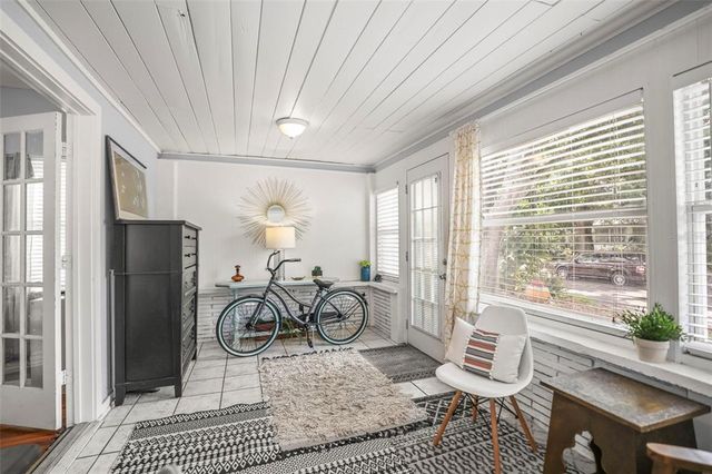 2235 BURLINGTON AVENUE N, St Petersburg, FL 33713