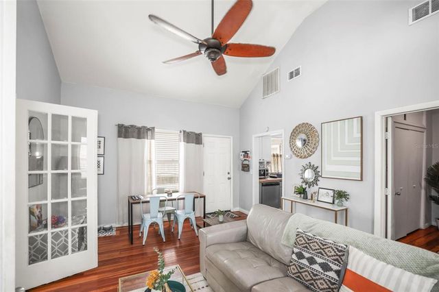 2235 BURLINGTON AVENUE N, St Petersburg, FL 33713