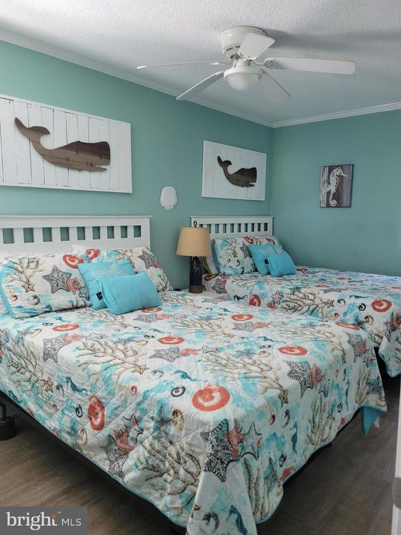 Image 12 of property listing at 504 LARK LN #8, Ocean City, MD 21842